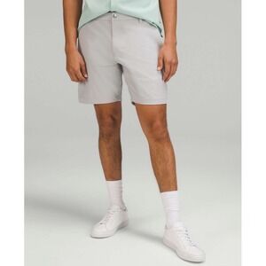 Lululemon Lululemon Commission Classic-Fit Shorts Size 34